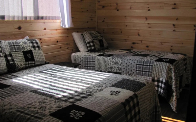 Waterfalls Lodge