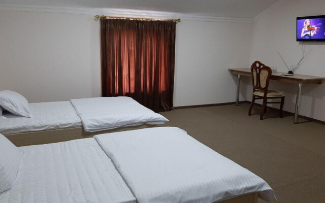 Humo Hotel