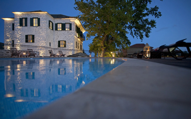 Despotiko Hotel