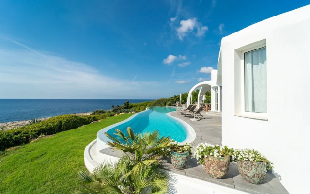 Villa Gaudina - Villa With Private Pool. Free Wifi