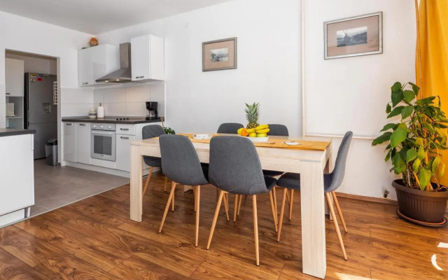 Apartment Neda