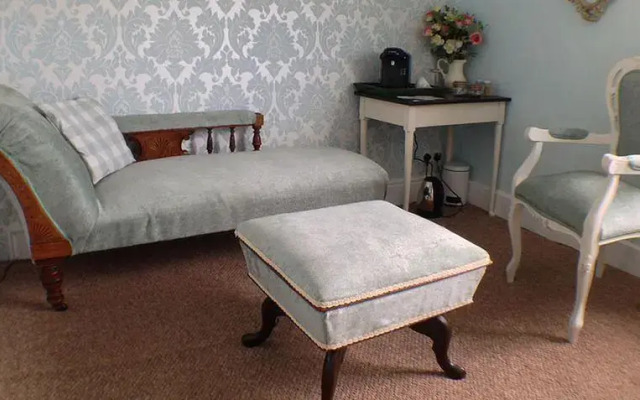 Hillside Bed & Breakfast