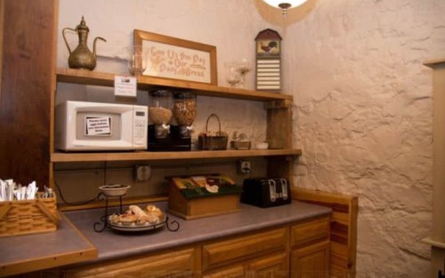Stone Mill Hotel & Suites