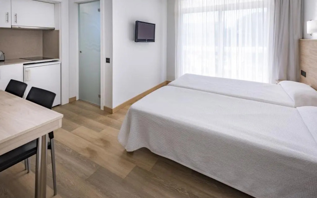Ponient Aparthotel Marinada