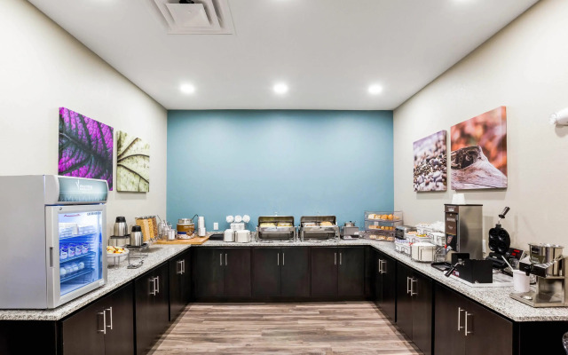 MainStay Suites Winfield-Teays Valley