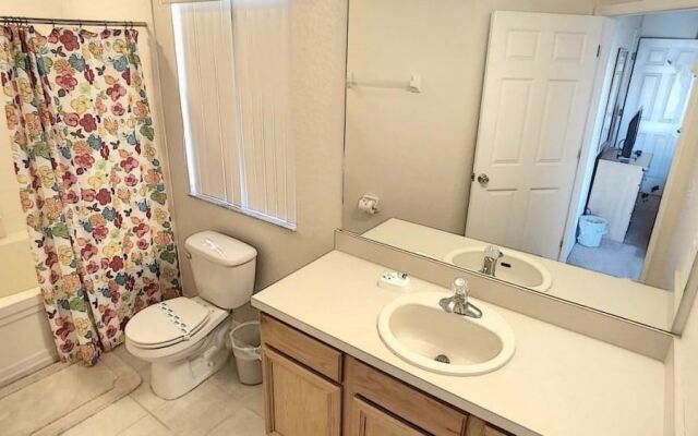 Goofy's Grotto - 3 Br townhouse by RedAwning