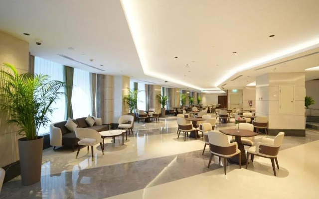 Peninsula Worth Hotel