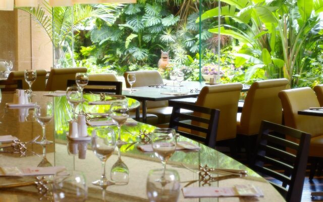 Okinawa Harborview Hotel