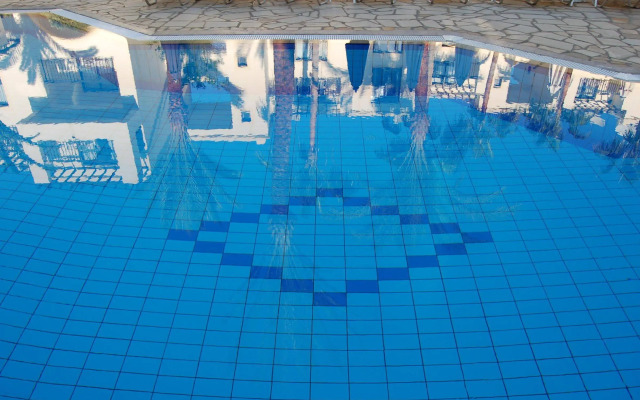 Panareti Paphos Resort
