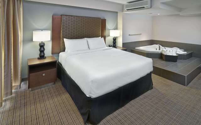 DoubleTree by Hilton Hotel & Conference Centre Regina