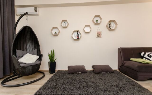 Falcon Apartments - Rustaveli