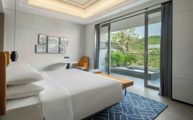 Sheraton Maoming Hot Spring Resort