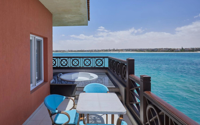 Golden Ocean Marina Hotel