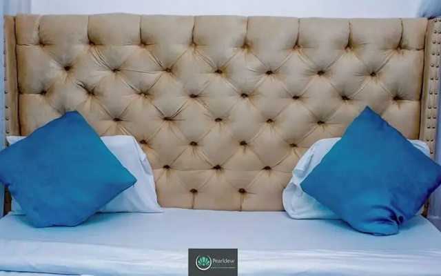 Pearldew Hotel