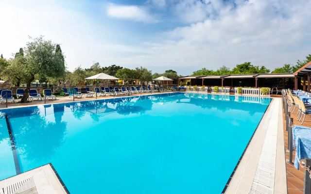 Hotel Regina Del Garda Suite