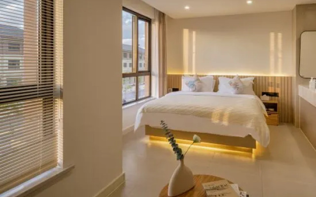 Zhujiajian Shanyin Banyin Homestay (Guanyin Fajie Store)