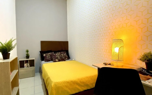 ROOMIES HOSTEL - Santa Maria La Ribera