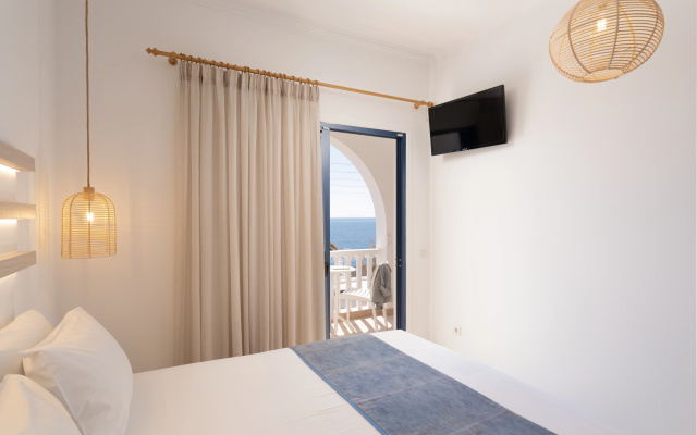 Sunshine Hotel