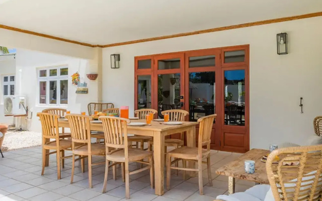 Charming Cunucu Home Pvt Pool Outdoor Kitchen