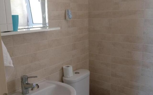 Kiveri Cave Apartment U4