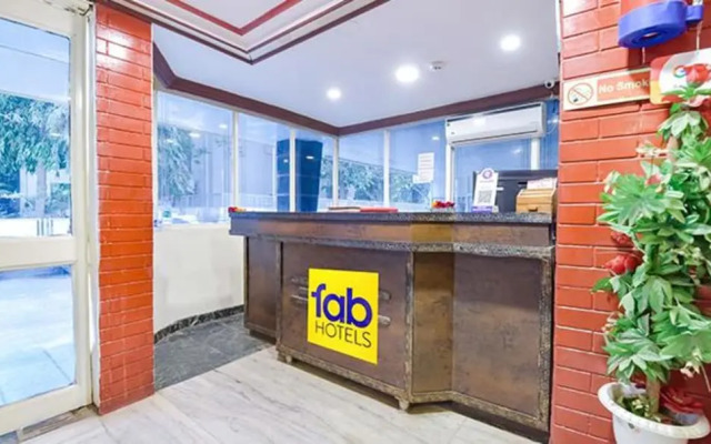 OYO Flagship 41641 Poonam Palace