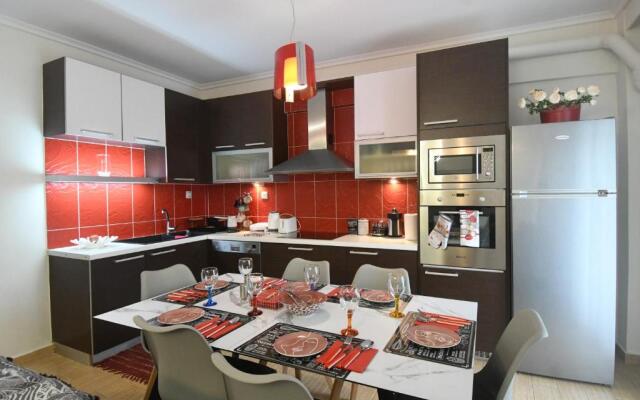 Double A Luxury Apartment