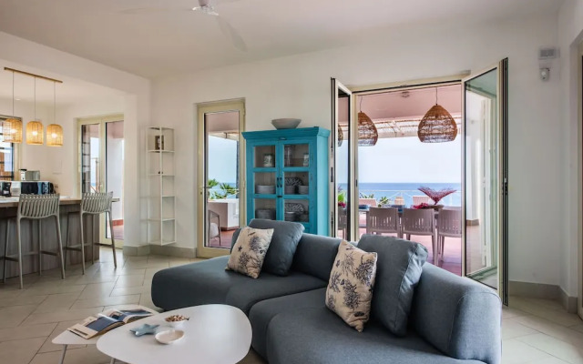 Villa Acqua Saracena by Wonderful Italy