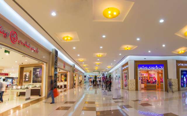 Ayla Bawadi Hotel & Mall