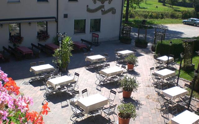 Land-gut-Hotel "Zum Bartl"