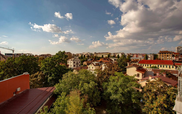 Gallery B28 - 3 Bedroom Sofia Downtown Apartment