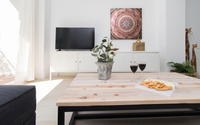 Quiet Apartment Nice Terrace By Town