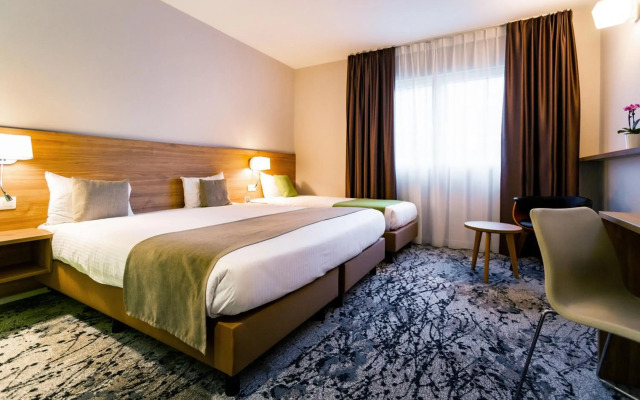 Utopia Hotel