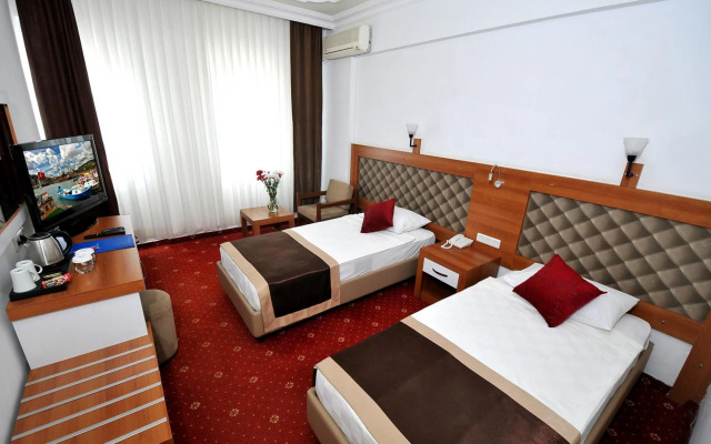 Ramira Beach Hotel