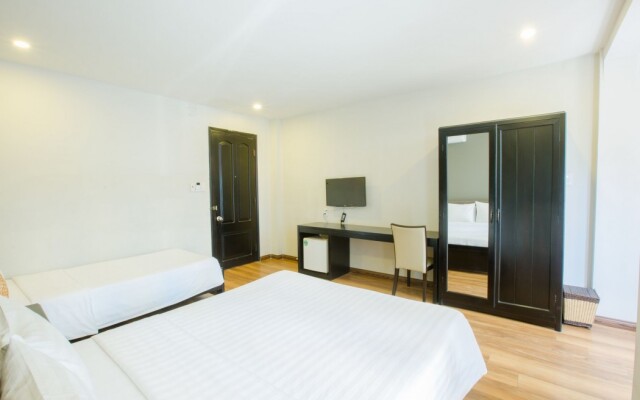 Nha Trang Beach Hotel