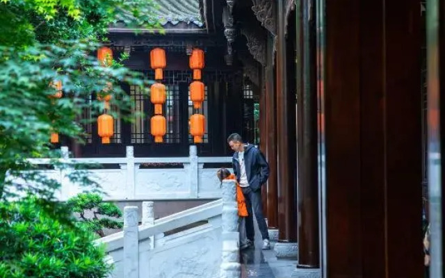 Yinxiu Shangting Hotel