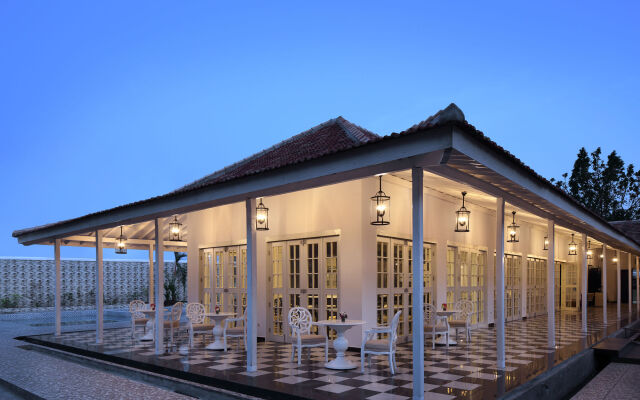 Menumbing Heritage Hotel