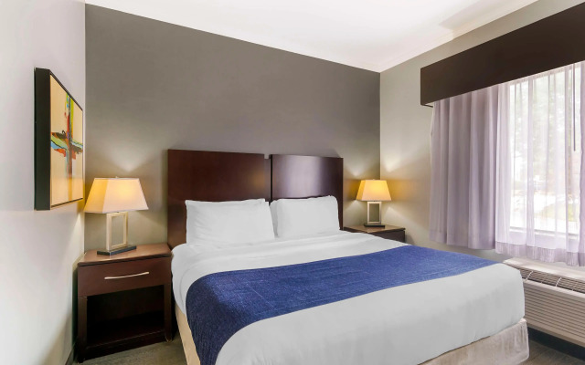 Best Western Plus Olathe Hotel