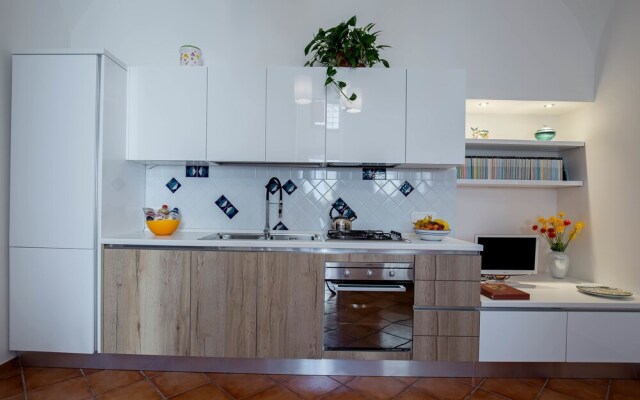 Starhost Vietri sul Mare