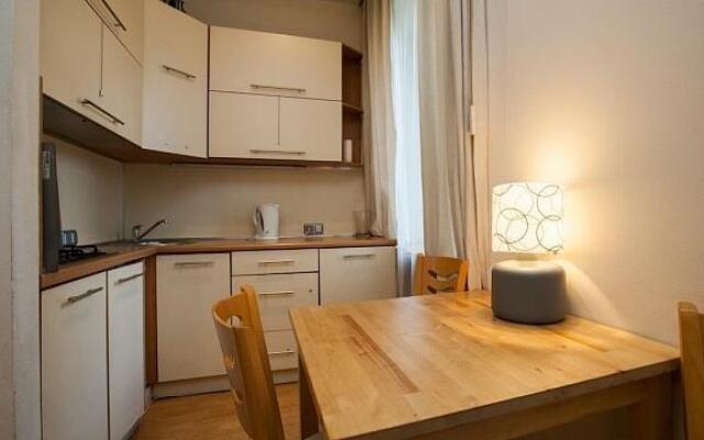 Kapitan Shmidt Apartments