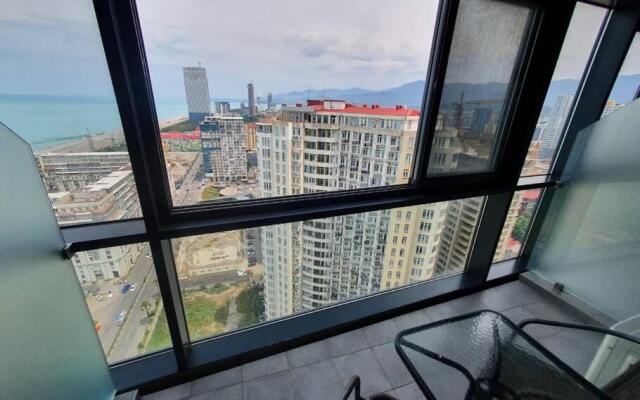 Leo Group BEST STUDIO 2517 Alliance Palace