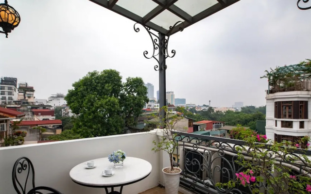 Hanoi Lakeside Premium Hotel