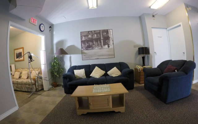 St Lawrence Residences And Suites