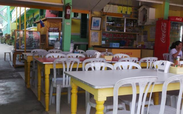 White Beach Resort Puerto Galera powered by Cocotel