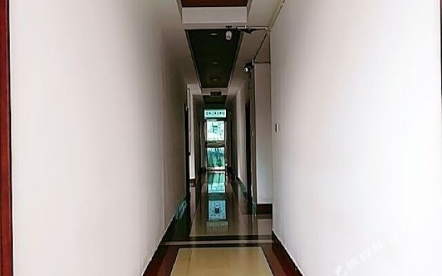 Elegant Restaurant Boutique Hotel (Wuyuanhe Gymnasium Branch)
