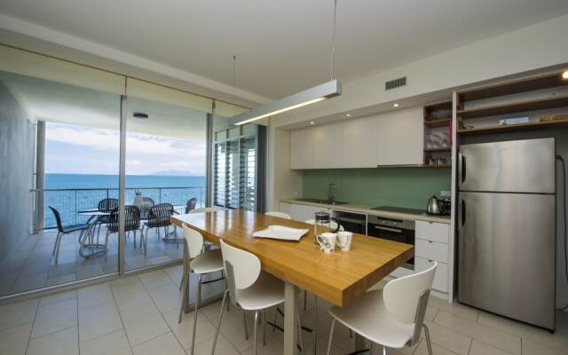 1 Bright Point Apartment 4202