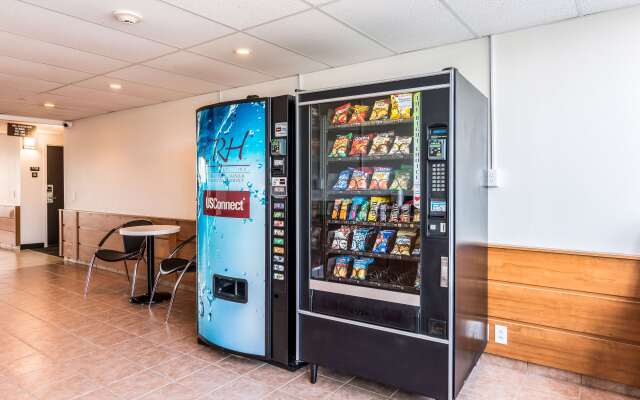 Motel 6 Petersburg, VA - Fort Lee