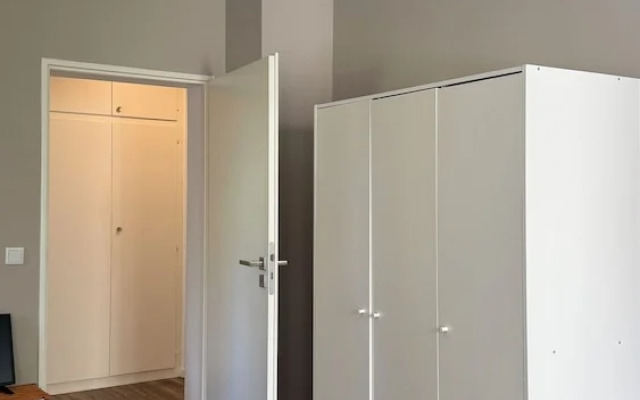 Three Bedroom Comfort Apartment Maintal