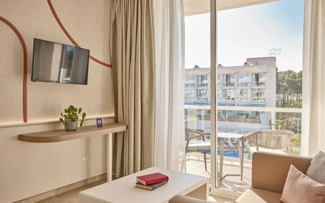 Eix Alzinar Mar Aparthotel