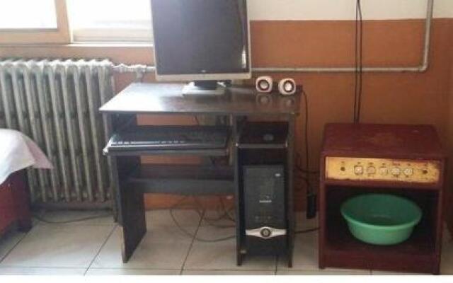 Gold Kylin Guest House