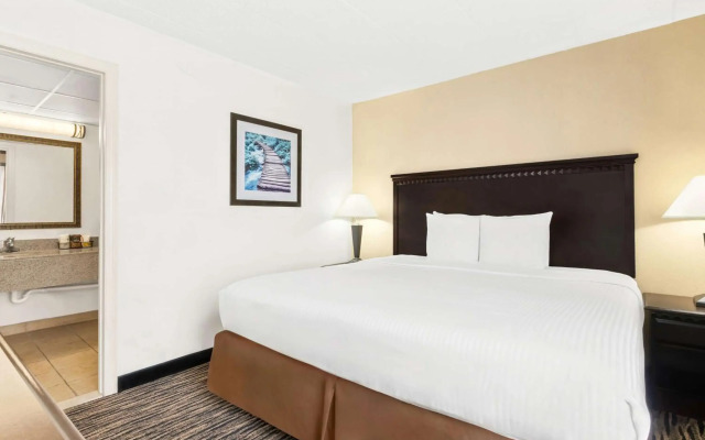 Best Western Hazlet Inn